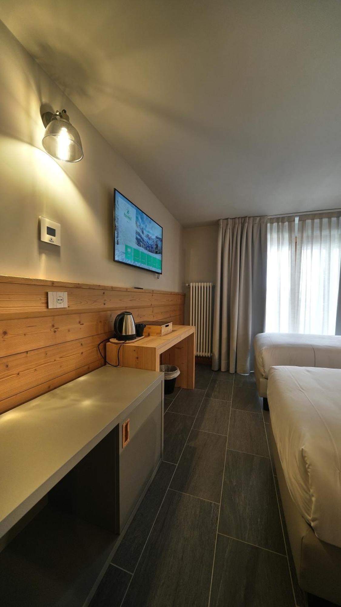 Hotel Perruquet Breuil-Cervinia Ngoại thất bức ảnh