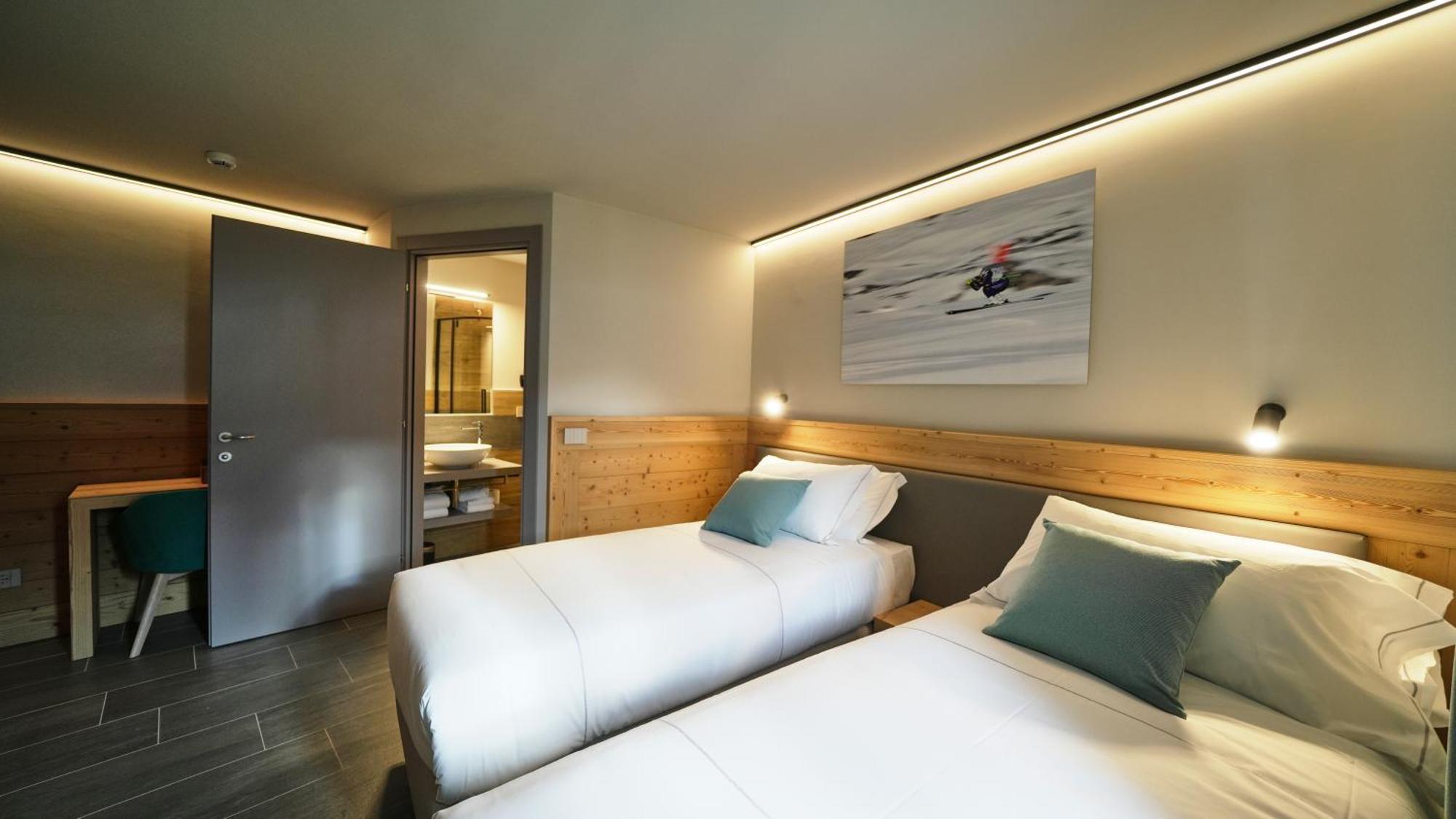 Hotel Perruquet Breuil-Cervinia Ngoại thất bức ảnh